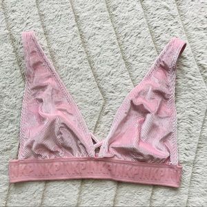 New VS PINK Velvet Plunge Ribbed Bralette